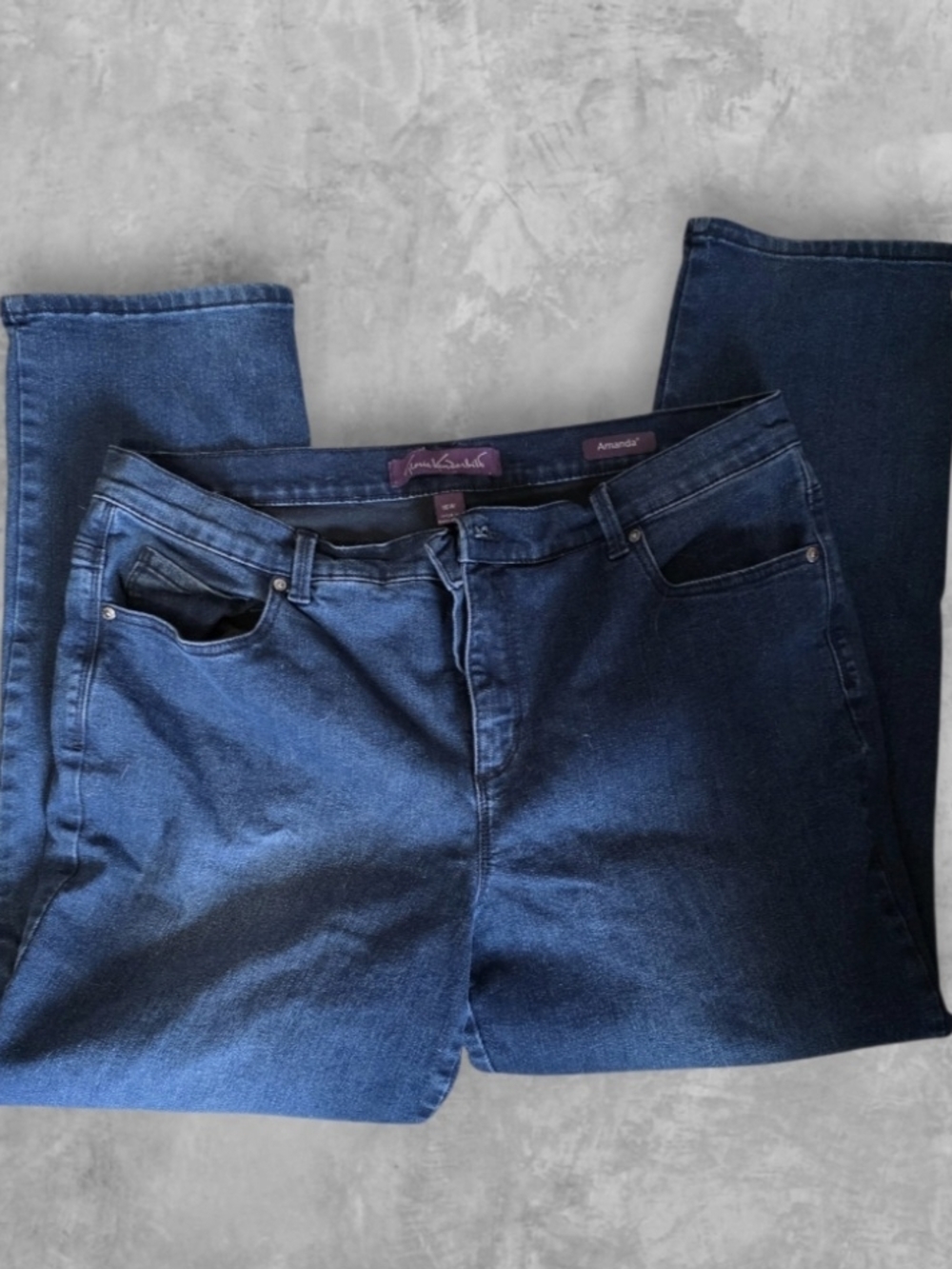 👖Gloria Vanderbilt Amanda Straight Leg Jeans in Dark Blue - Picture 4 of 5